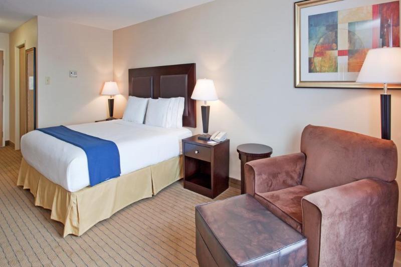 Holiday Inn Express Hotel & Suites Swift Current By Ihg Kamer foto